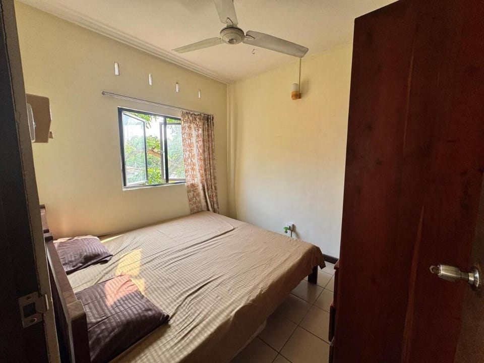 Charming City Flat Close to Beautiful Lake Apartment in Dehiwala-Mount Lavinia