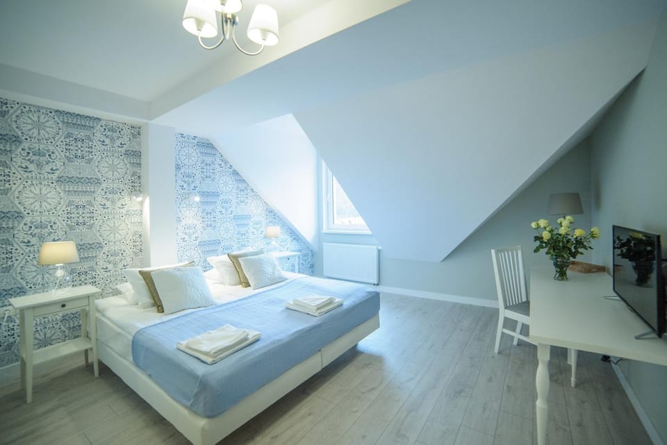 Day, Photo of the whole room