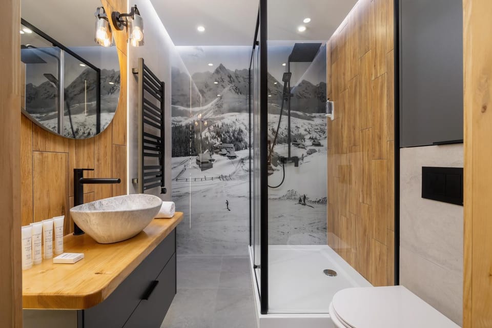 Shower, Bathroom