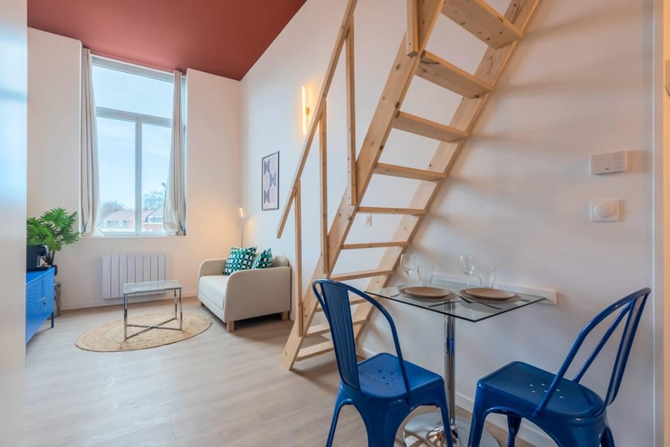 Studio for two people on the mezzanine Apartment in Villeneuve-d'Ascq