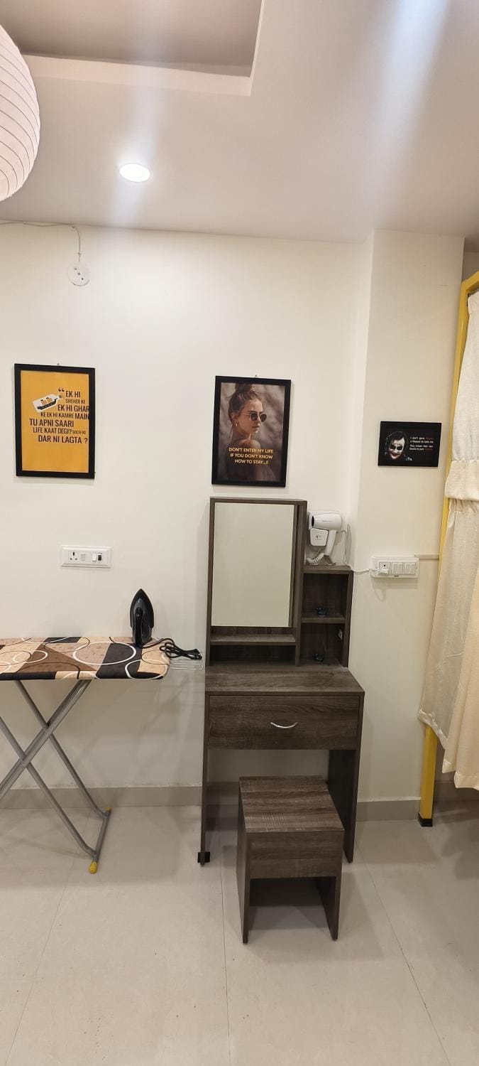 Suitcase Stories Delhi Hostel in New Delhi