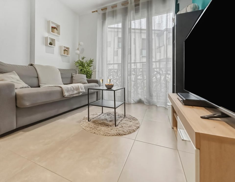 T2 élégant, design inspirant et confort optimal Apartment in Noisy-le-Grand