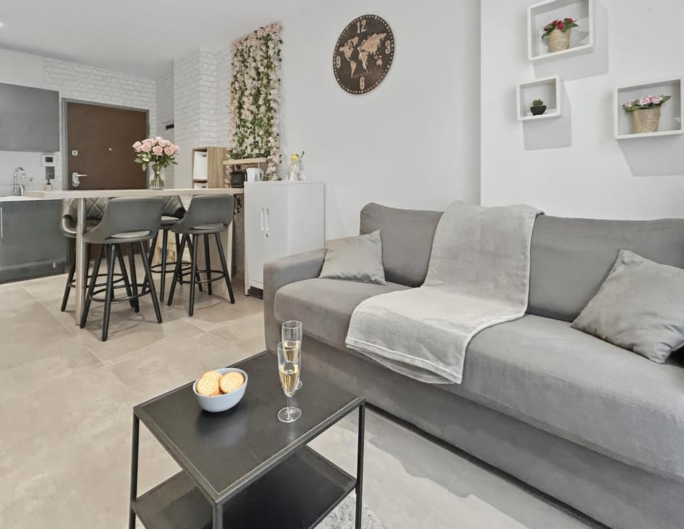 T2 élégant, design inspirant et confort optimal Apartment in Noisy-le-Grand