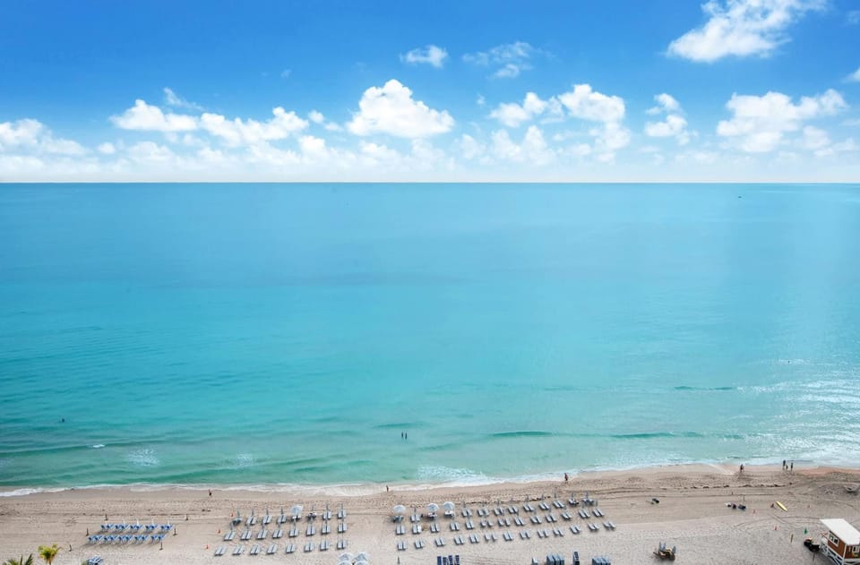 Prime Oceanfront 3BR Mansion in the Sky House in Hollywood Beach