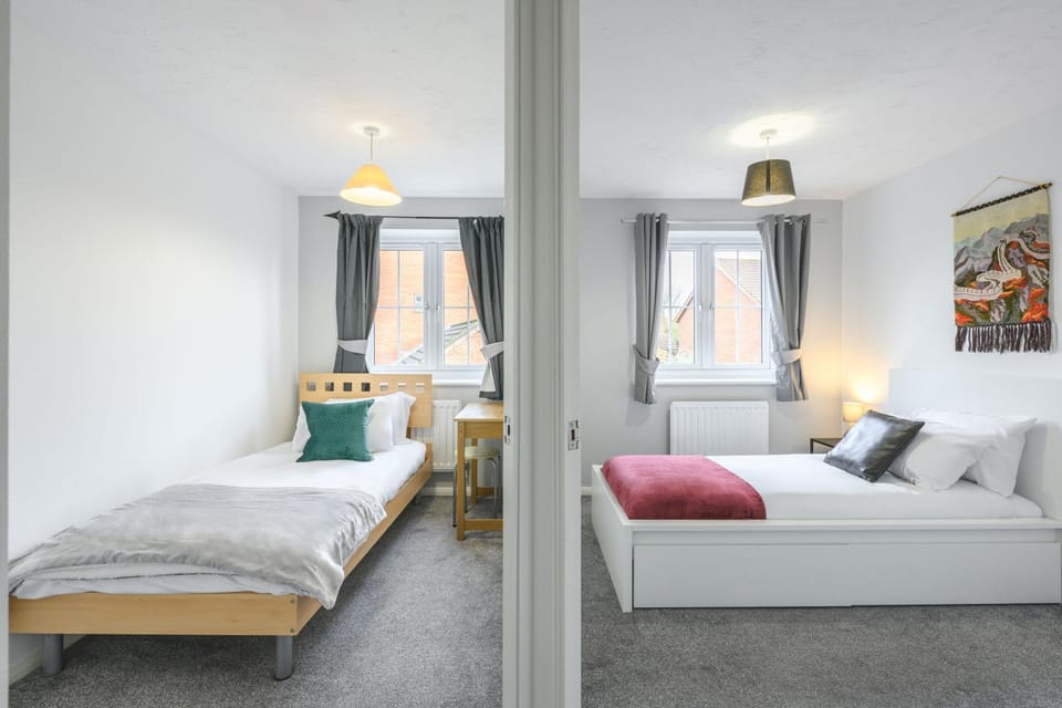 Bed, Bedroom
