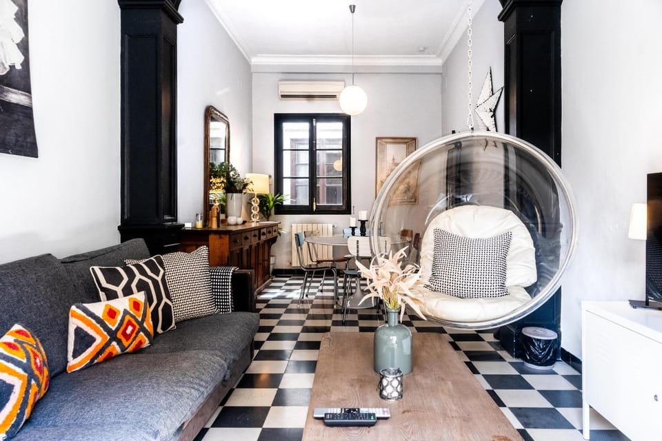 Property building, Living room