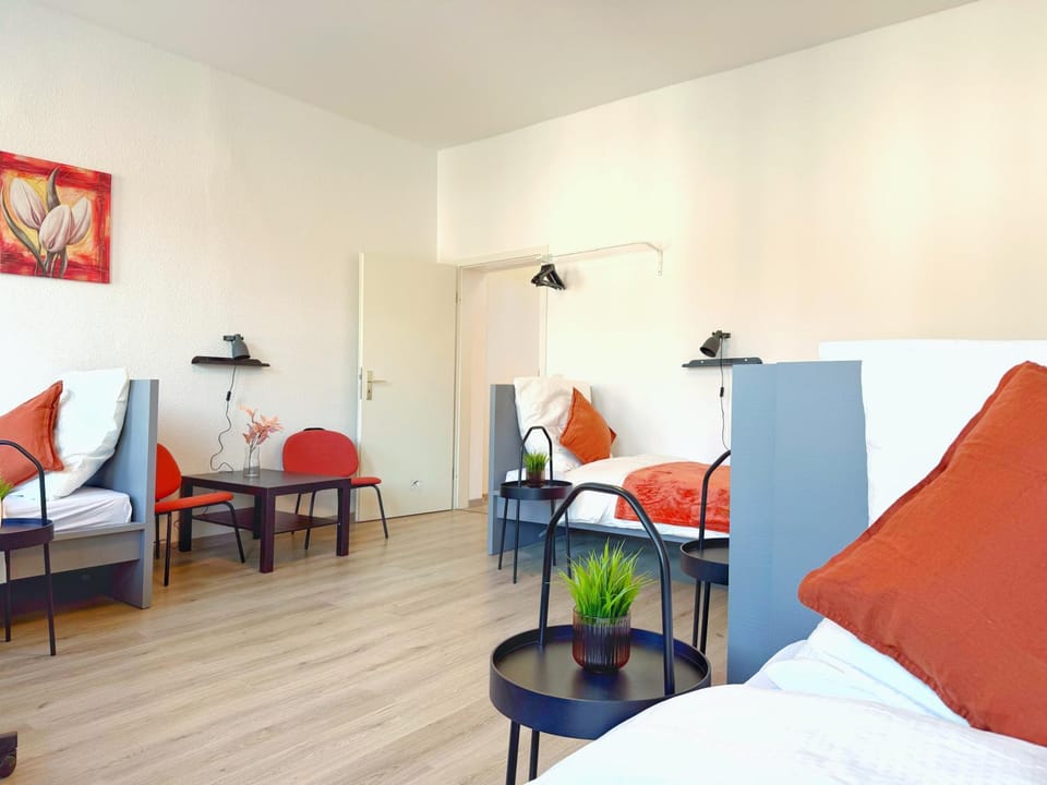 Bed, Photo of the whole room, Decorative detail, Bedroom