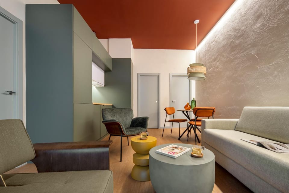 Living room, Dining area