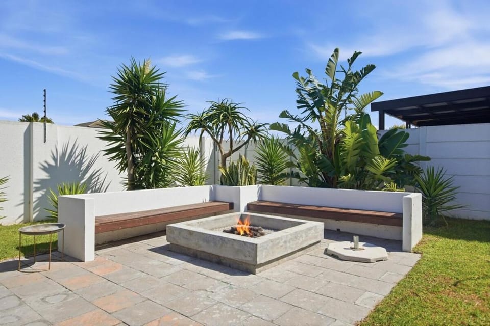 7 on Caledonian House in Cape Town