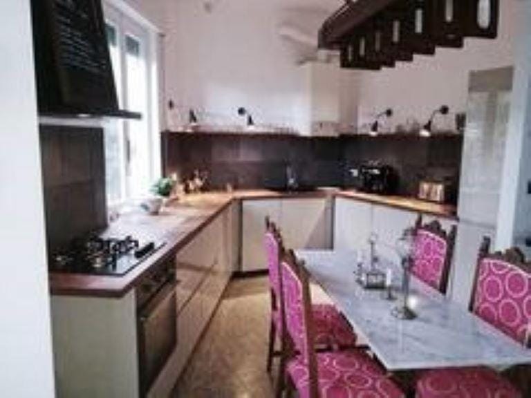 Beautiful apartment with great downtown location Apartment in Sanremo