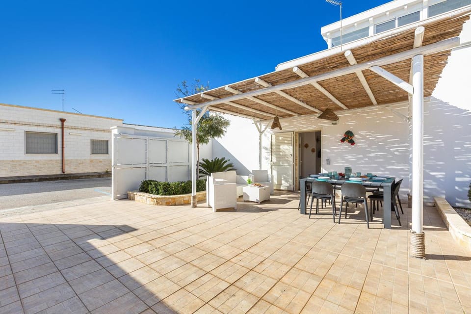 Patio, Inner courtyard view
