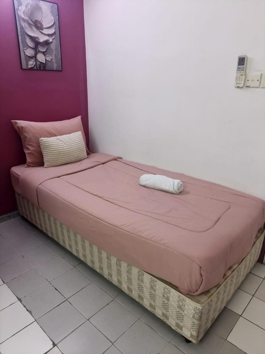 Olio CoLiving Pudu Kuala Lumpur Hostel in Federal Territory of Kuala Lumpur