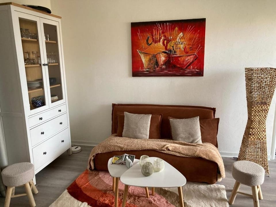App T2 cosy refait à neuf, parking privé, linge de maison et ménage compris Apartment in Normandy