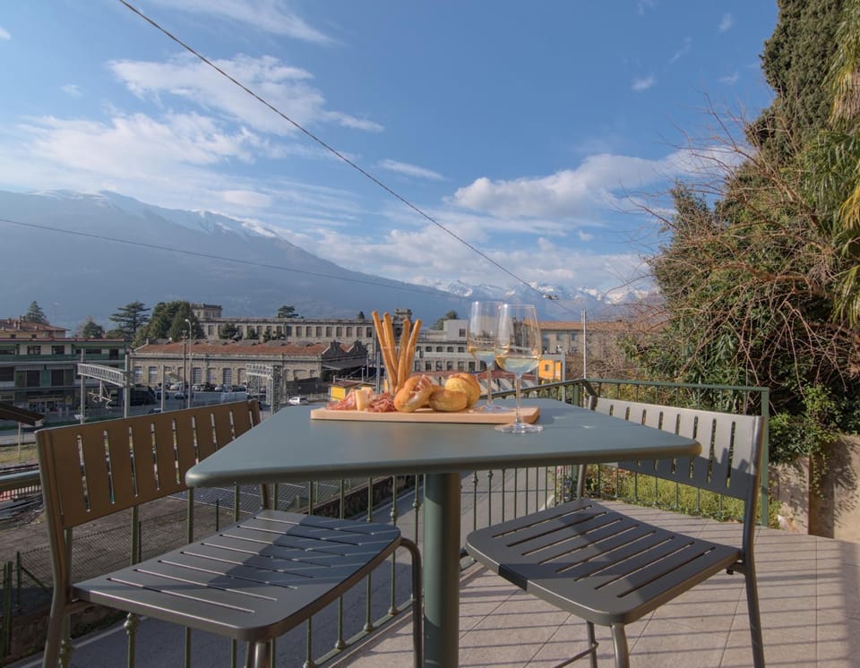 Patio, View (from property/room), Balcony/Terrace