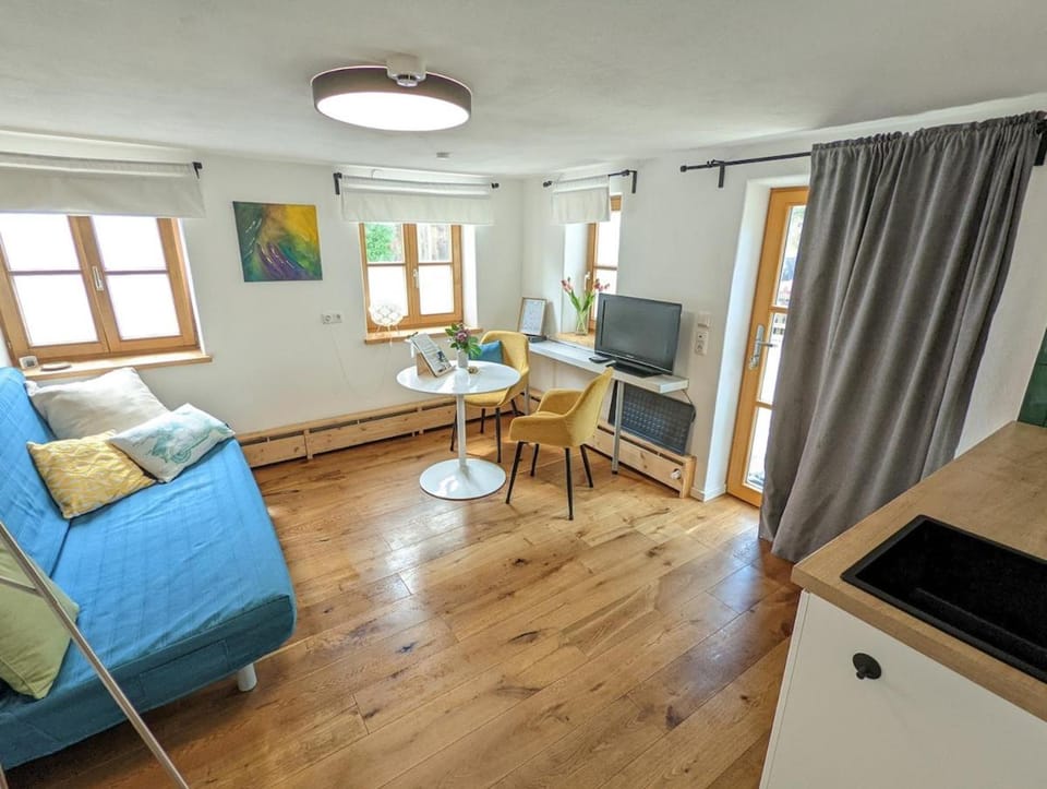 Gemütliches, helles, voll ausgestattetes Apartment mit Terrasse Apartment in Bavaria