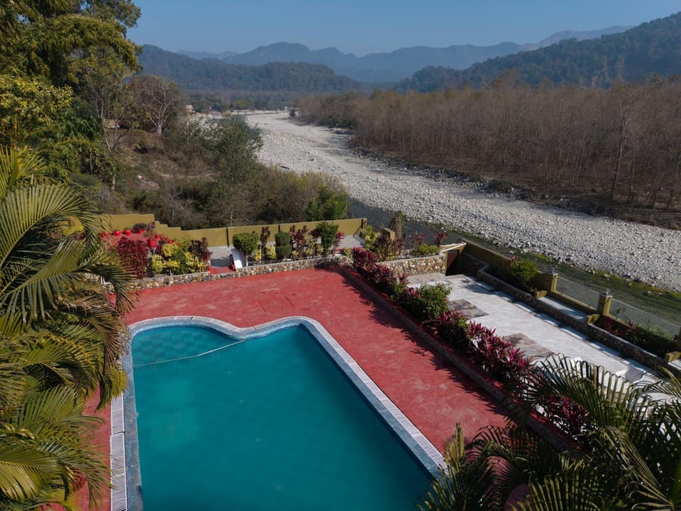 Natural landscape, Mountain view, Pool view, Swimming pool