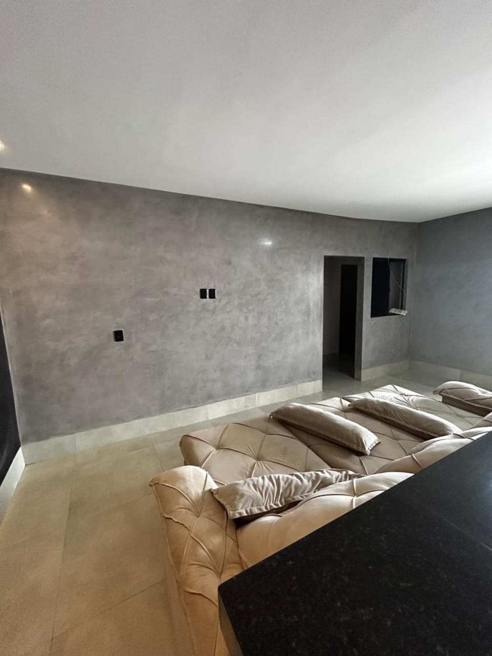 Sobrado Oliveira House in Goiania
