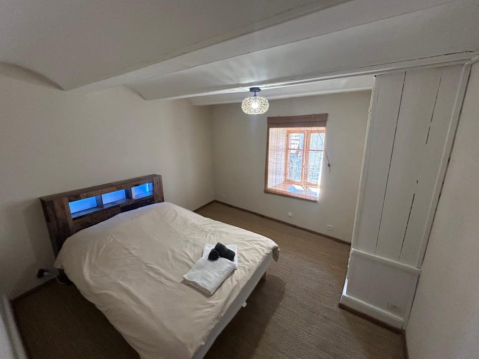 Comme à La Maison Bed and Breakfast in Auvergne-Rhône-Alpes