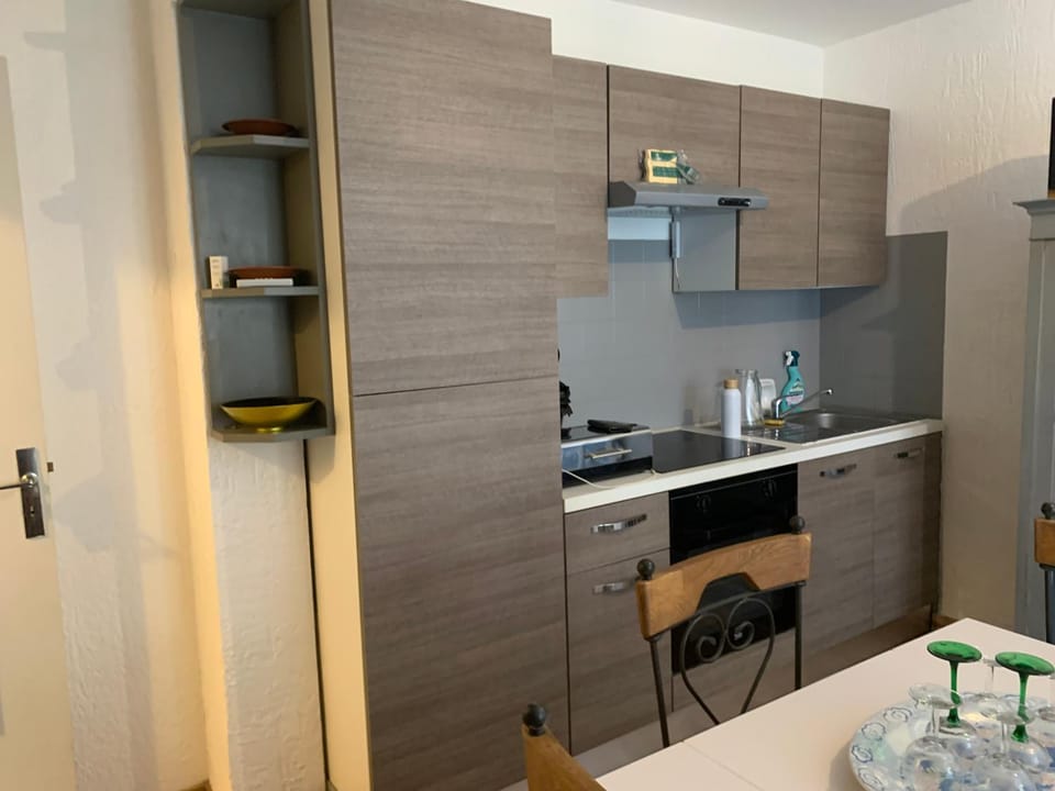 Six-fours les Plages - Le Brusc-les Embiez Apartment in La Seyne-sur-Mer