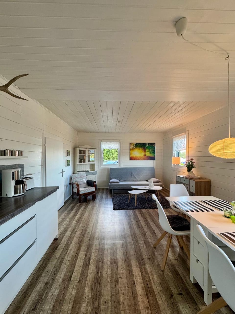 Living room, Dining area, kitchen