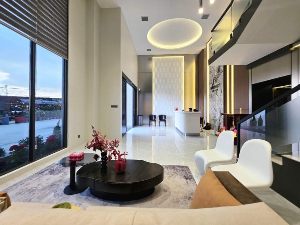 Property building, Lobby or reception, Seating area, Internal: Not applicable to any particular room
