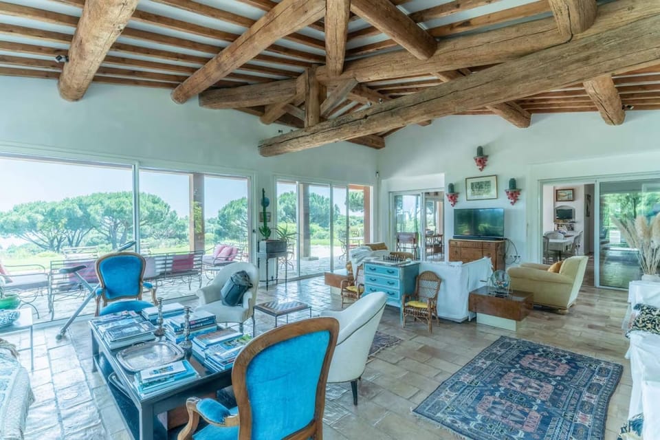 Villa swimming pool sea view in Croix-Valmer House in La Croix-Valmer