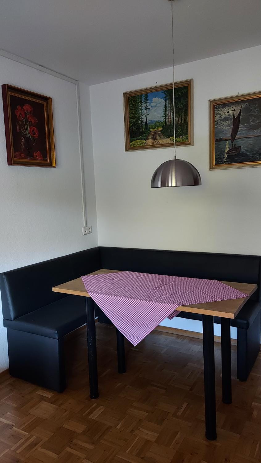 Dining area, kitchen