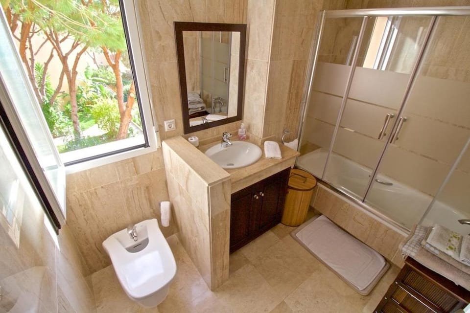 Shower, Bathroom, Bath, bidet