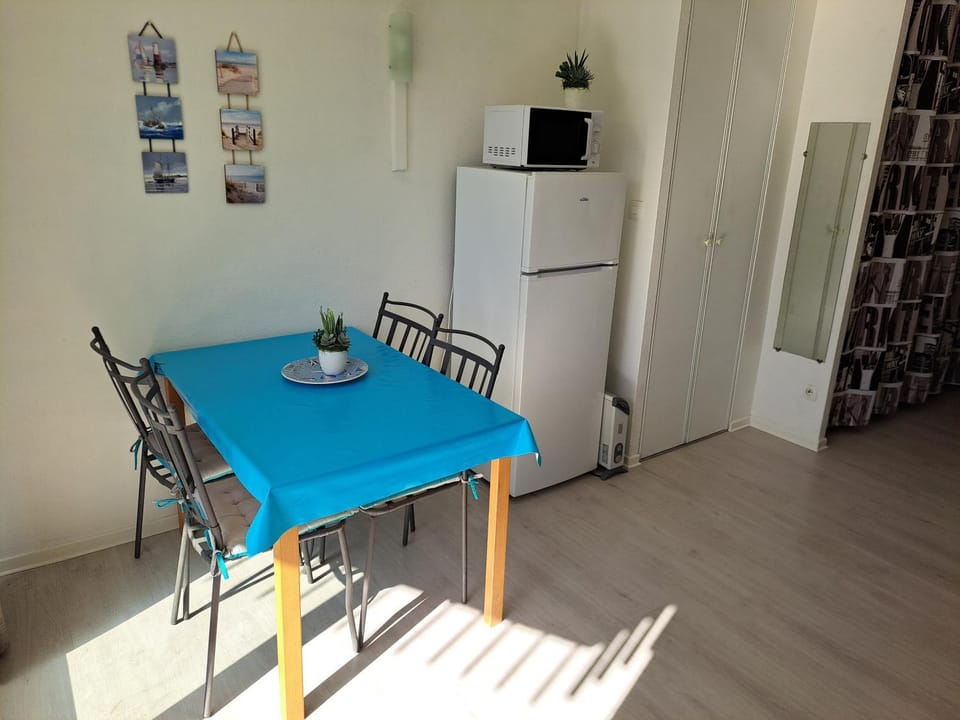 Port Dauphin 10, Studio rez de jardin avec piscine Apartment in Agde