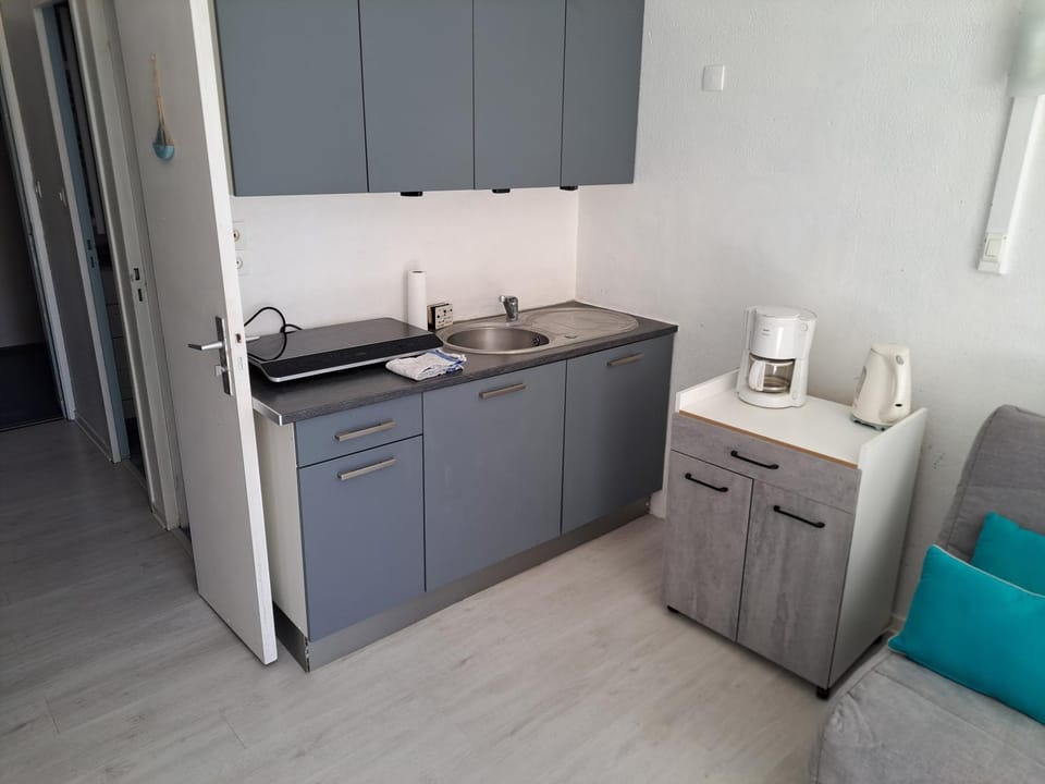 Port Dauphin 10, Studio rez de jardin avec piscine Apartment in Agde