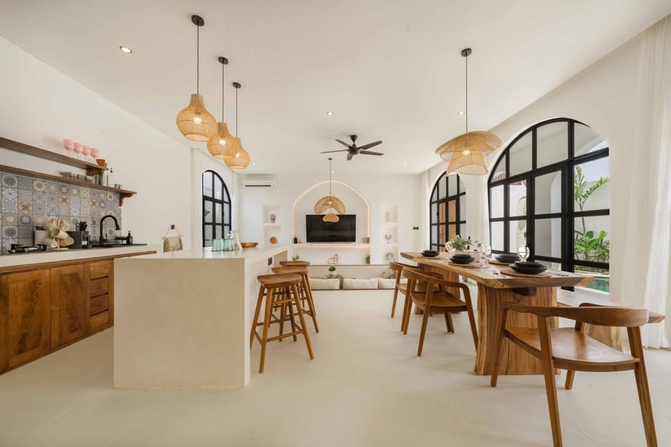 Aelora & Mare Villas - Private 2BR Villa Close to Uluwatu Famous Beaches Villa in Bali