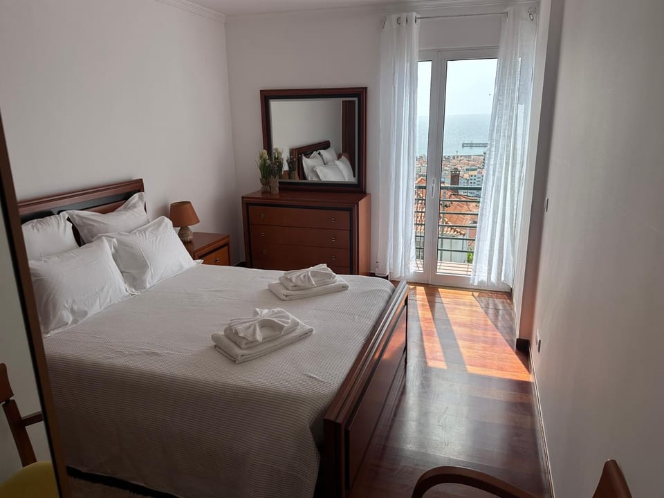 Bedroom, VIP