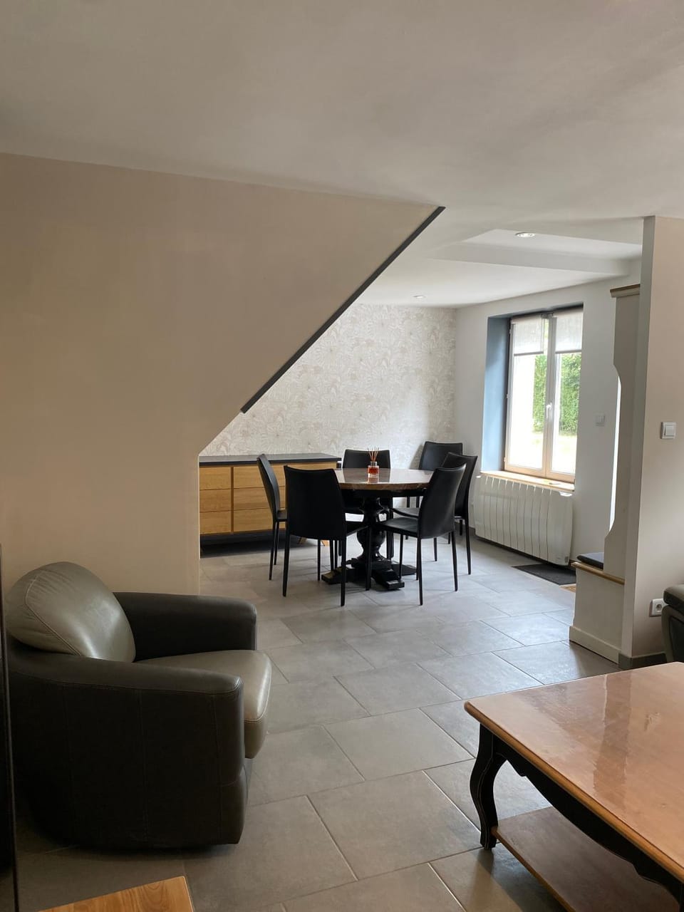 Property building, Living room