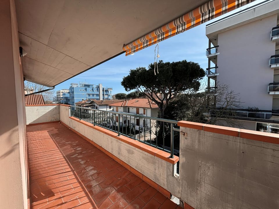CN035 - Cesenatico, trilocale con terrazza panoramica a 100mt dal mare Apartment in Cesenatico