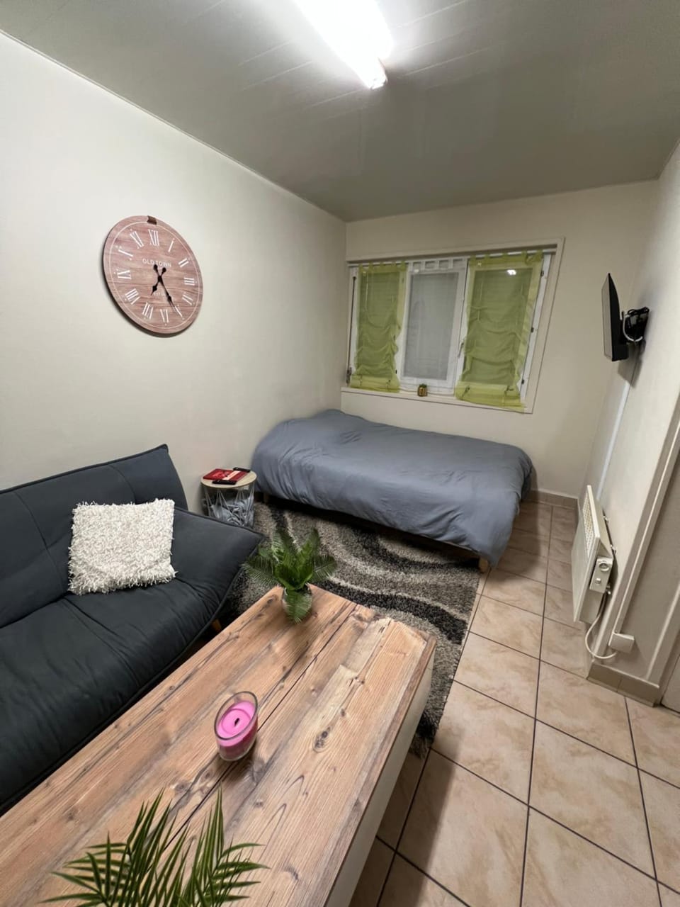 Le Nid du Centre Apartment in Valenciennes