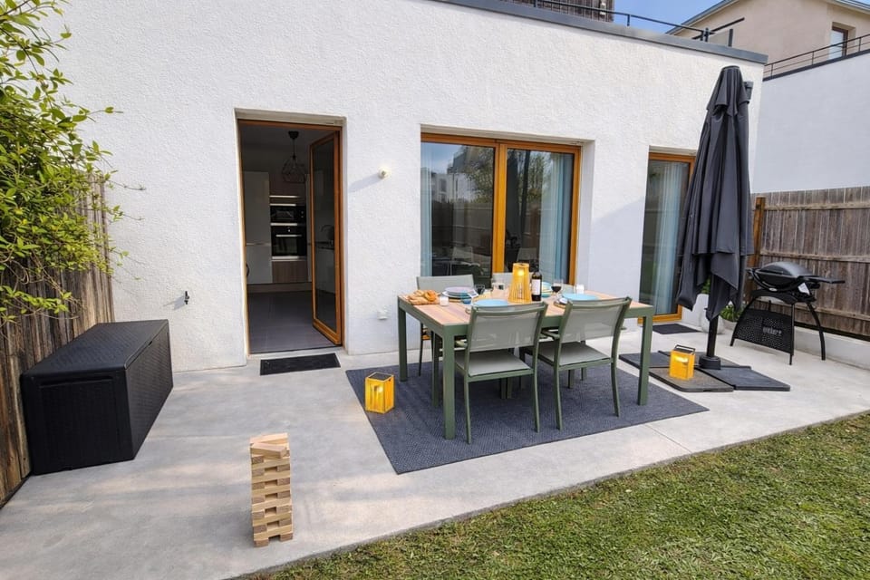 Spring, BBQ facilities, Garden, Balcony/Terrace, Dining area, Garden view