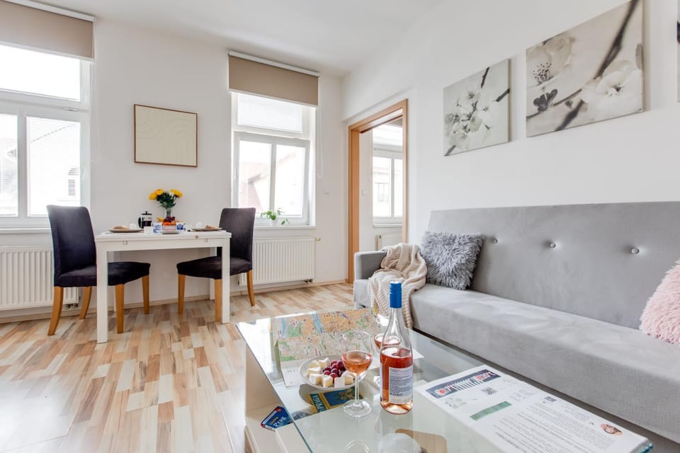 Comfy Apartment with Bedroom Nook Apartment in Prague