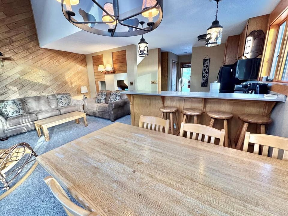 Kitchen or kitchenette, Living room, Dining area