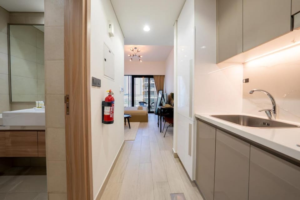 Azizi Riviera Meydan Studio with Balcony - Onelink Apartment in Dubai