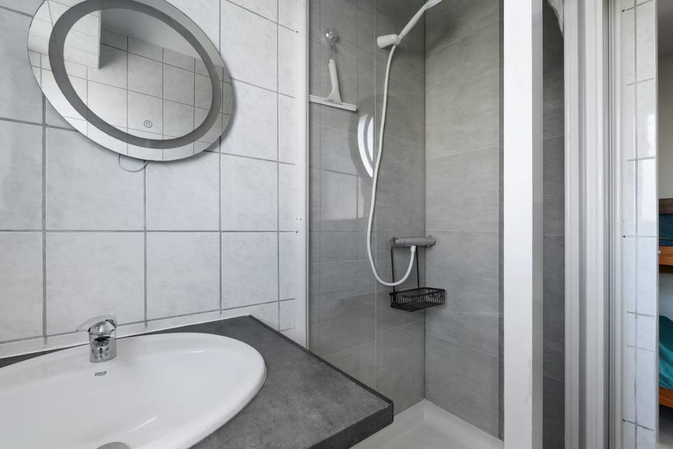 Bathroom, Living room