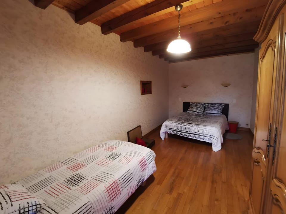 Property building, Living room, Bedroom