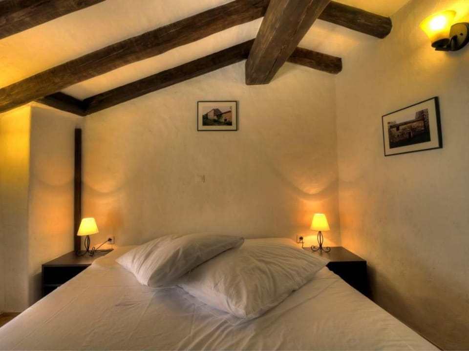 Holiday Home Istrien Traditionelles Steinhaus 3 by Interhome House in Istria County
