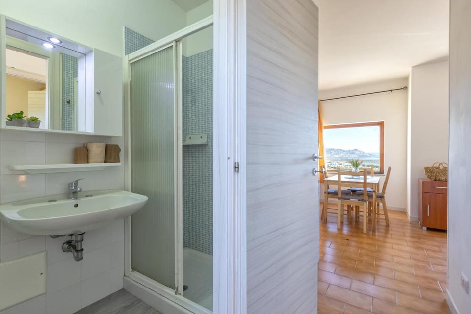 L14 Appartamento Valle della Luna Apartment in Stintino