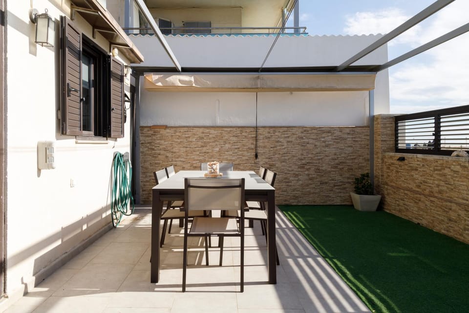 Garden, Balcony/Terrace