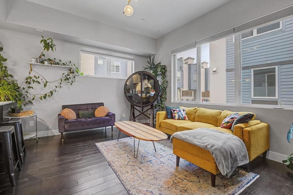Spacious Denver Home with Private Rooftop Spa Apartment in Denver