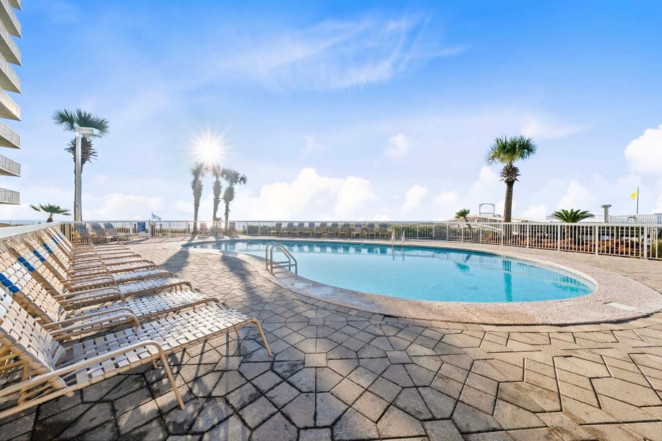 Seaside Beach & Racquet 3501 by Vacation Homes Collection Apartment in Orange Beach