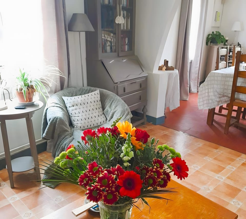 Property building, Living room