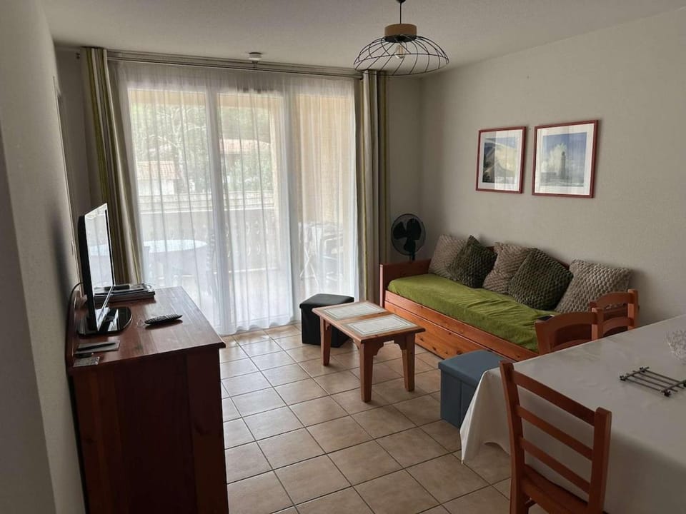 appartement avec piscine Apartment in Soulac-sur-Mer