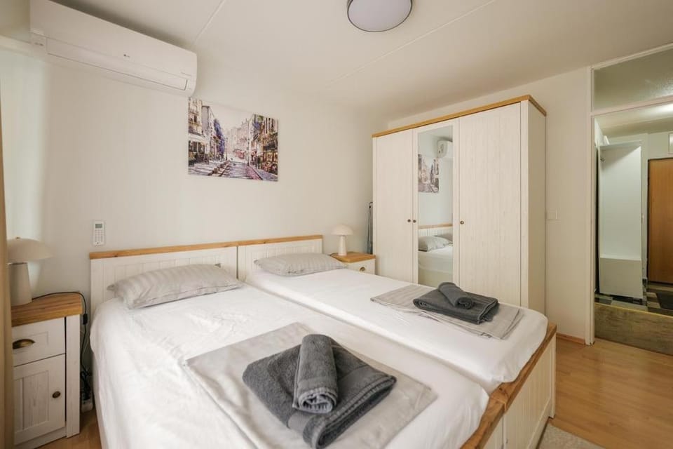 Sarajevo center 3 bedrooms free parking Apartment in Sarajevo