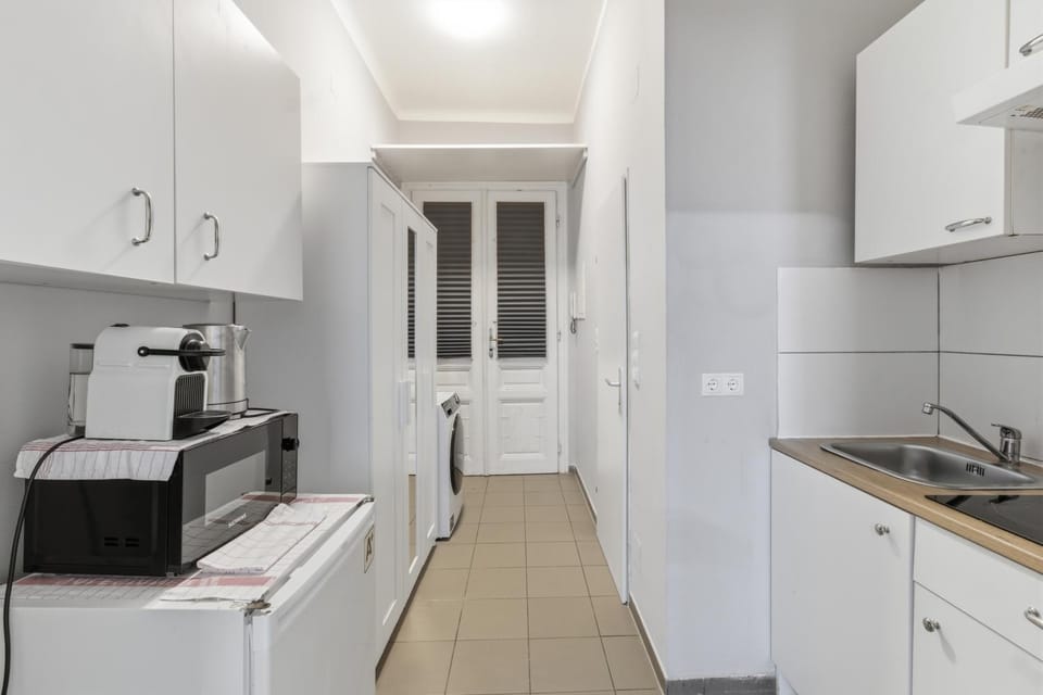 Near Lugner City - U6 Burggasse-Stadthalle - 1BR Apartment in Vienna
